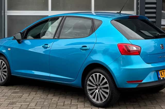SEAT Ibiza (2016) thumbnail 4