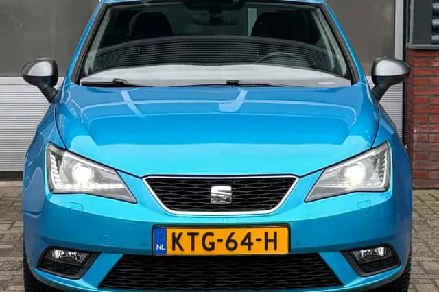 SEAT Ibiza (2016) thumbnail 6