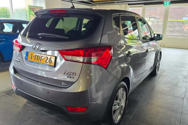Hyundai ix20 (2014) thumbnail 6