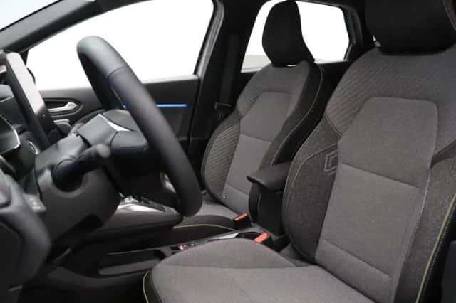 Renault Captur (2026) thumbnail 4