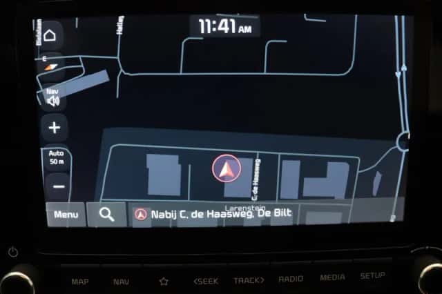Kia Stonic (2022) thumbnail 6
