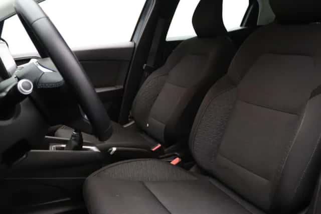 Renault Clio (2020) thumbnail 5