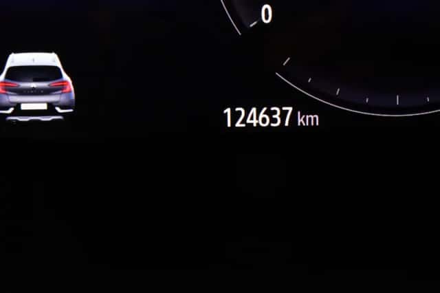 Renault Captur (2020) thumbnail 4