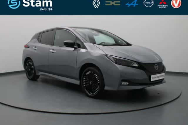Nissan Leaf (2023) thumbnail 1