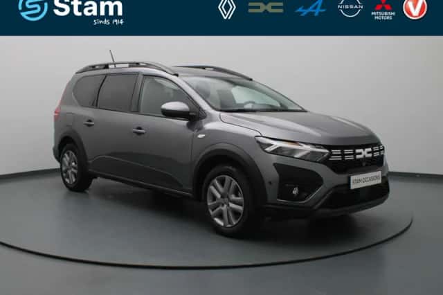 Dacia Jogger (2024) thumbnail 1