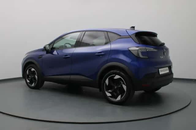 Renault Captur (2025) thumbnail 2