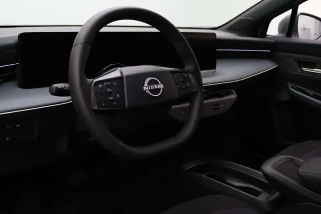 Nissan Leaf (2026) thumbnail 3