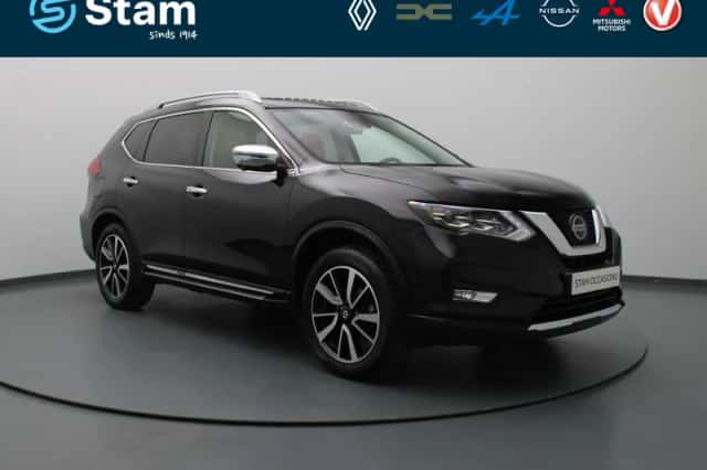 Nissan X-Trail (2019) thumbnail 1