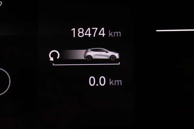 Renault Clio (2024) thumbnail 4