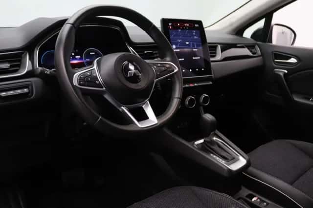 Mitsubishi ASX (2024) thumbnail 3