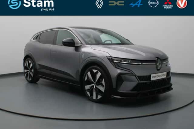 Renault Mégane E-Tech (2024) thumbnail 1