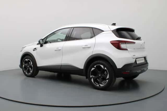 Mitsubishi ASX (2024) thumbnail 2