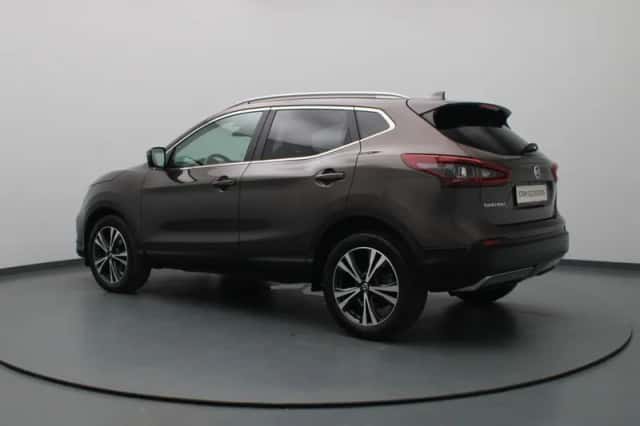 Nissan Qashqai (2021) thumbnail 2