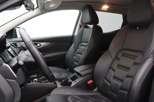 Nissan Qashqai (2021) thumbnail 5