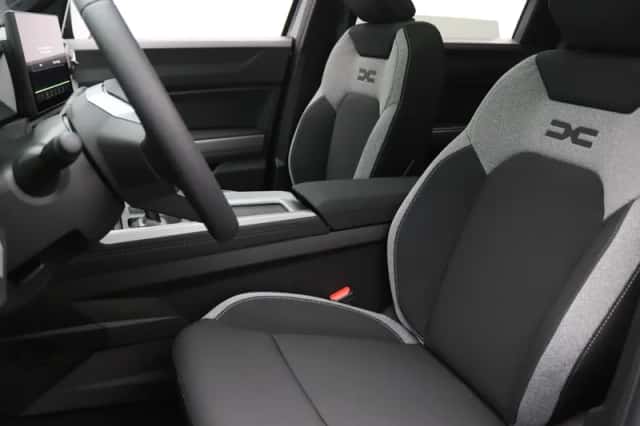 Dacia Bigster (2026) thumbnail 4