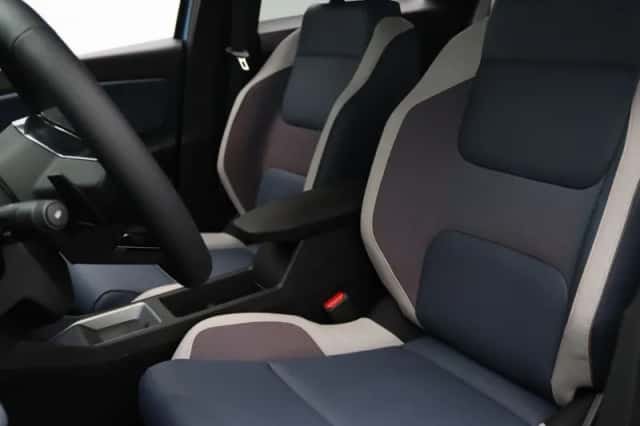 Nissan Micra (2025) thumbnail 5