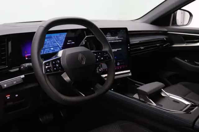 Renault Espace (2025) thumbnail 3