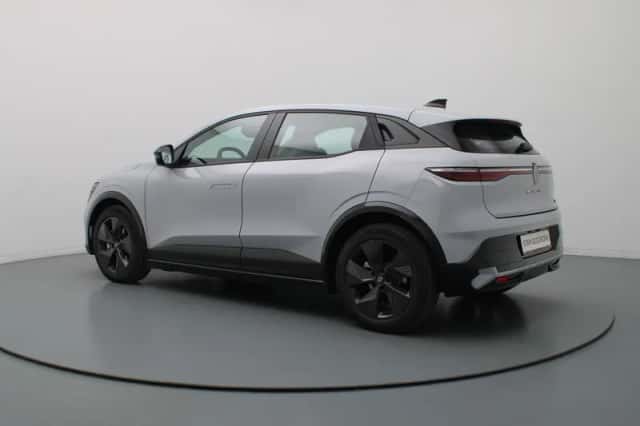 Renault Mégane E-Tech (2025) thumbnail 2