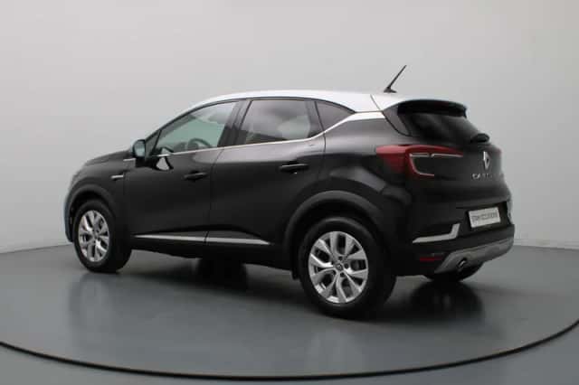 Renault Captur (2021) thumbnail 2