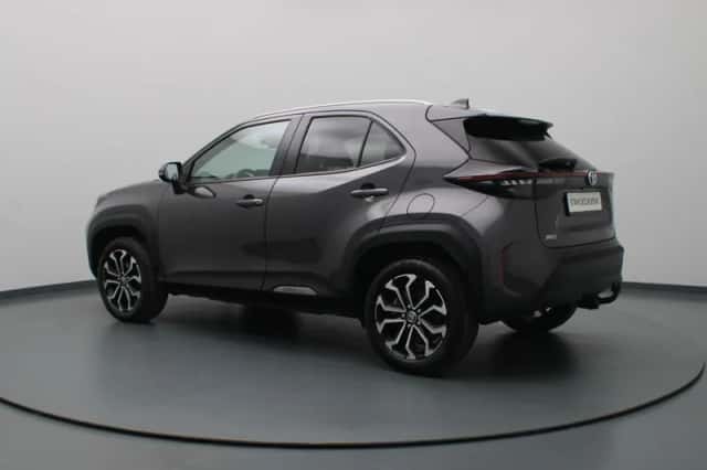 Toyota Yaris Cross (2023) thumbnail 2