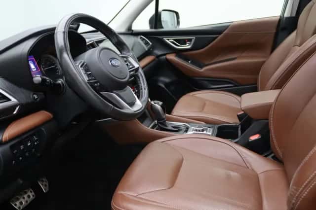 Subaru Forester (2020) thumbnail 3