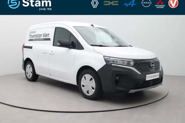 Nissan Townstar (2024) thumbnail 1