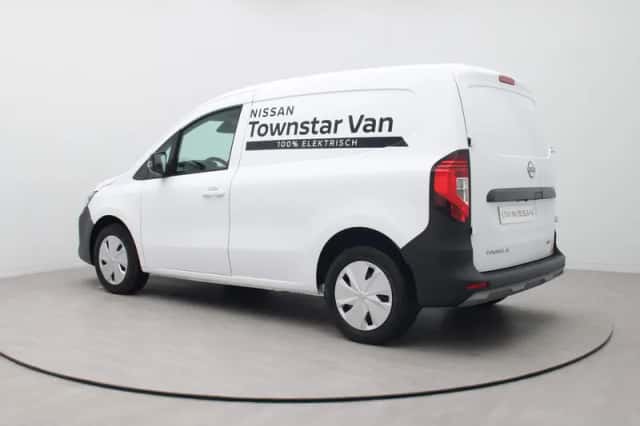 Nissan Townstar (2024) thumbnail 2