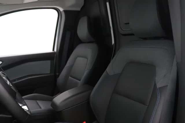 Nissan Townstar (2024) thumbnail 4