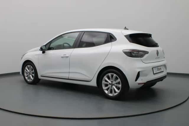 Renault Clio (2025) thumbnail 2