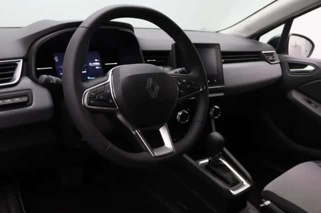 Renault Clio (2025) thumbnail 3