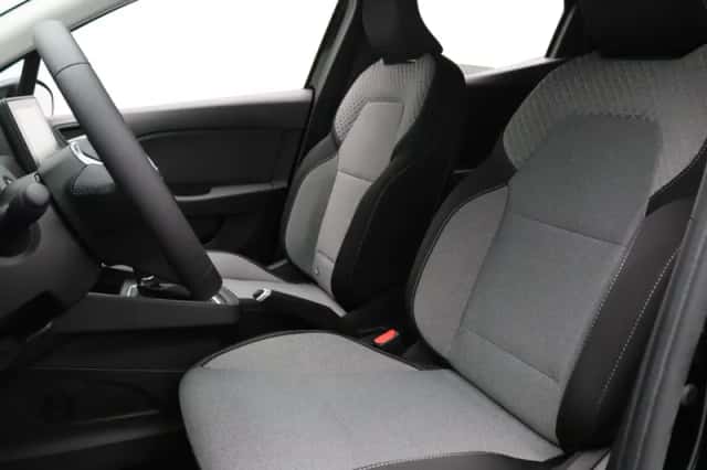Mitsubishi Colt (2025) thumbnail 5