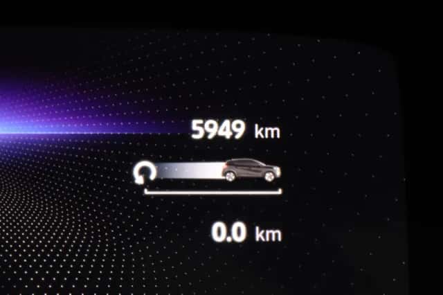 Renault Captur (2025) thumbnail 4