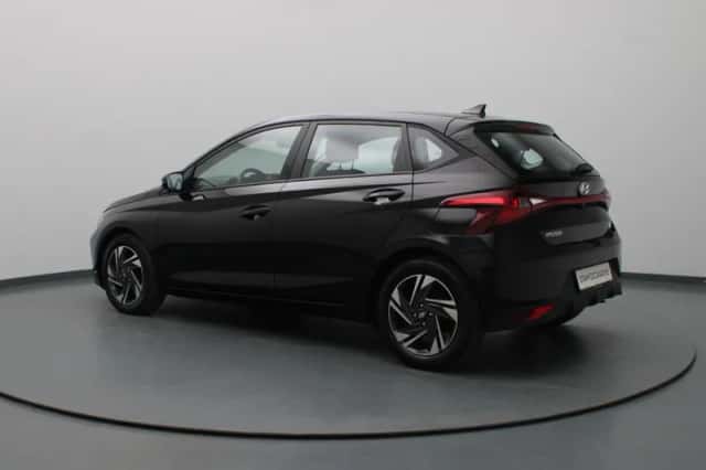 Hyundai i20 (2021) thumbnail 2