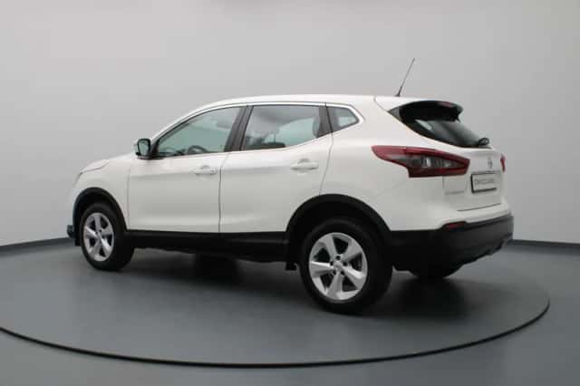 Nissan Qashqai (2021) thumbnail 2