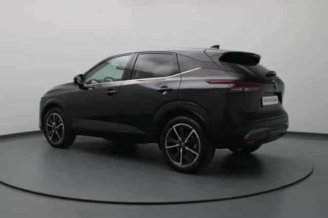 Nissan Qashqai (2023) thumbnail 2