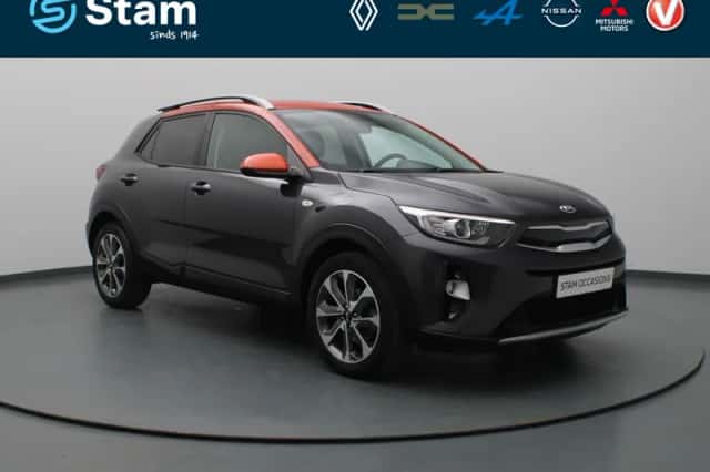 Kia Stonic (2020) thumbnail 1
