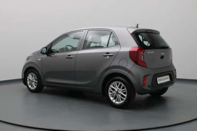 Kia Picanto (2021) thumbnail 2