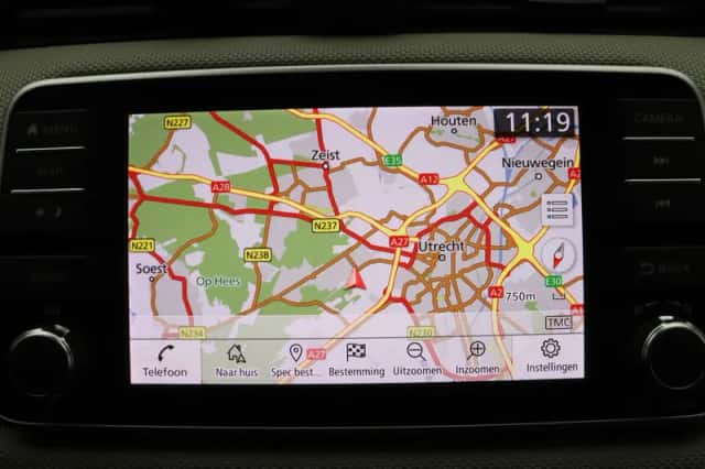 Nissan Micra (2019) thumbnail 6