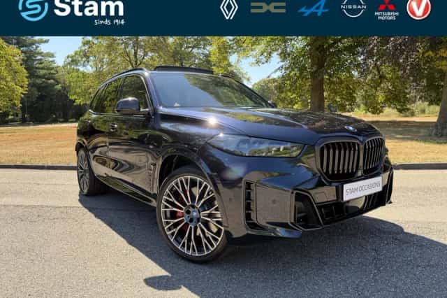 BMW X5 (2023) thumbnail 1