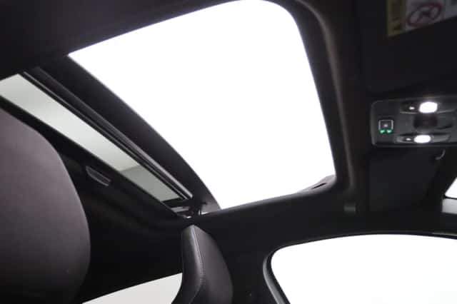 Renault Captur (2025) thumbnail 6