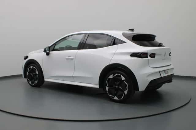 Renault Clio (2026) thumbnail 2