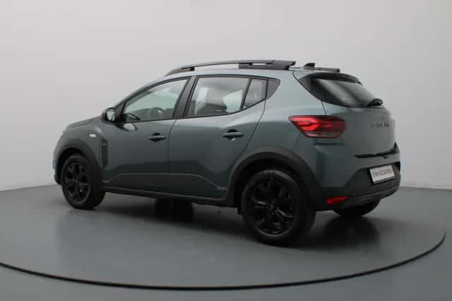 Dacia Sandero (2025) thumbnail 2