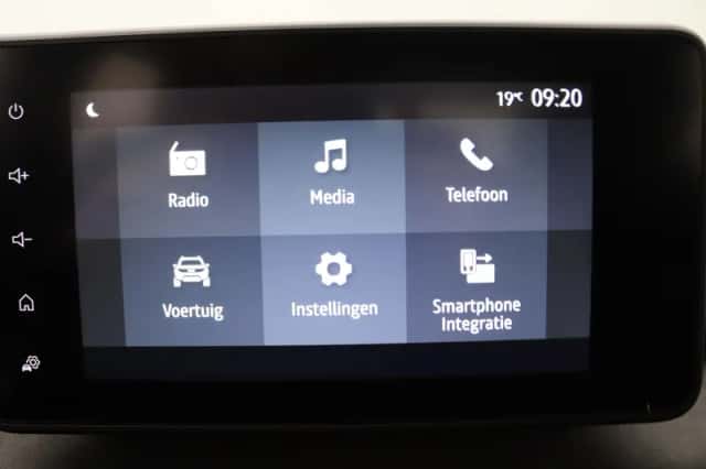 Dacia Sandero (2025) thumbnail 6