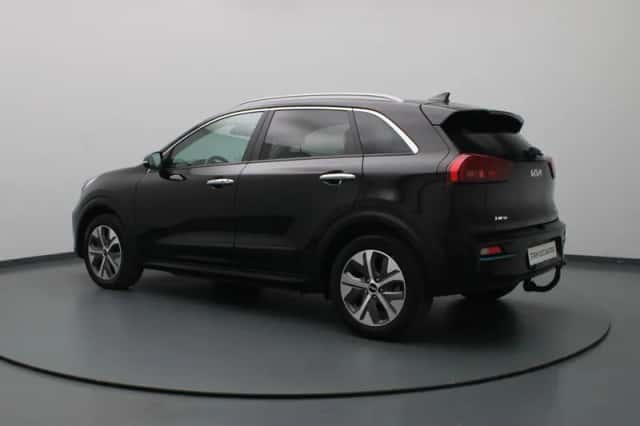 Kia Niro EV (2021) thumbnail 2