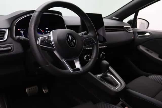 Renault Clio (2026) thumbnail 3