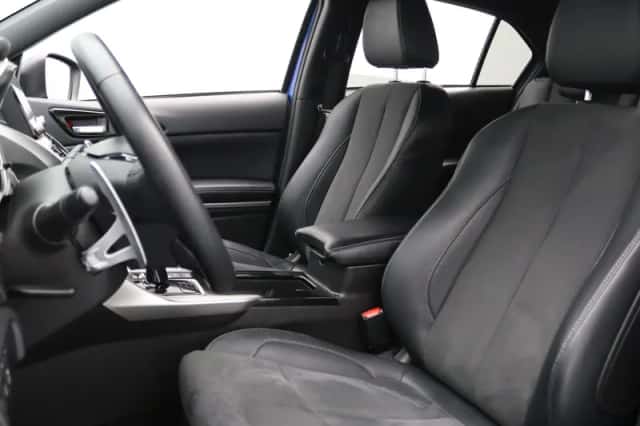 Mitsubishi Eclipse Cross (2022) thumbnail 5