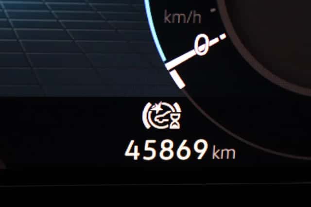 Volkswagen Golf (2023) thumbnail 4