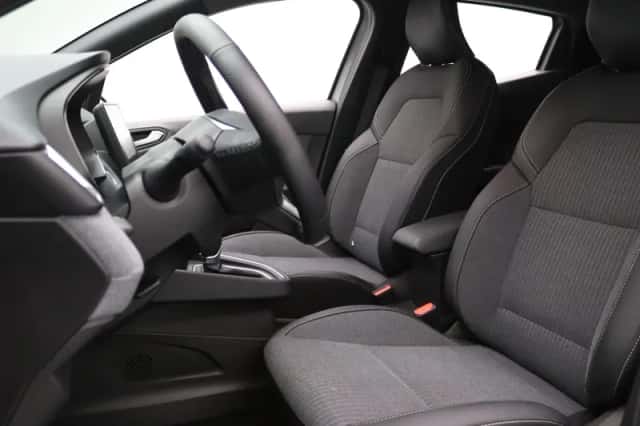 Renault Clio (2025) thumbnail 4