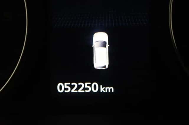 Mitsubishi Outlander (2021) thumbnail 5