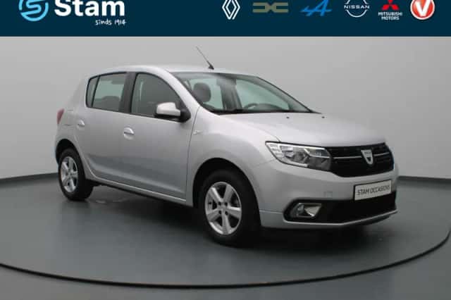 Dacia Sandero (2017) thumbnail 1